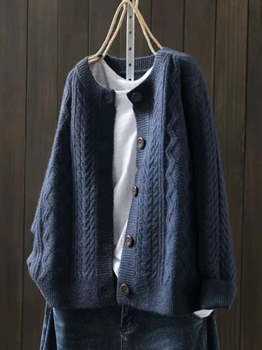 Linda | Cable Knit Cardigan