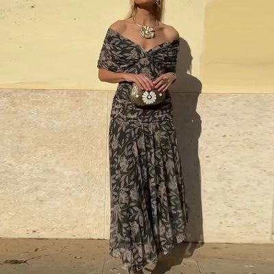 Isabelle | Elegant Dress With V-Neckline